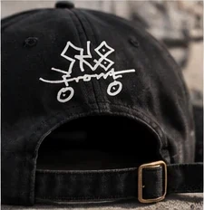 Tył czapki SK8FRONT